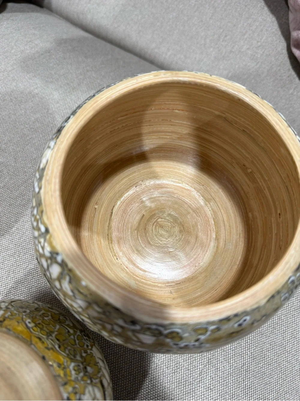 Pier 1 Bamboo decorative eggshell inlay Crackle Jars with Wooden Lids